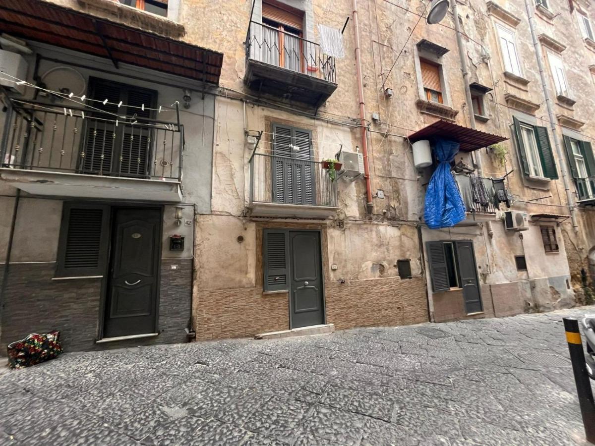 House Of The Night Leilighet Napoli Eksteriør bilde